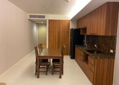 Siamese 39  2 Bed Condo in Phrom Phong For Rent