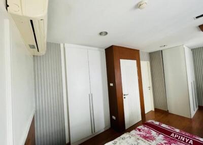 Belle Grand  1 Bedroom Condo in Rama 9