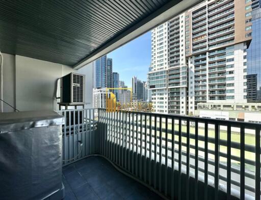 Acadamia Grand Tower  2 Bedroom Condo in Phrom Phong