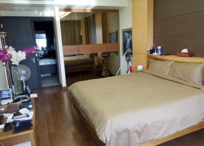 The Address Chidlom  1 Bedroom Condo For Sale in Chidlom
