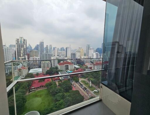 The Esse Asoke  2 Bedroom Condo in Sukhumvit 21