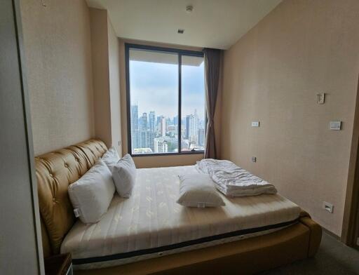 The Esse Asoke  2 Bedroom Condo in Sukhumvit 21