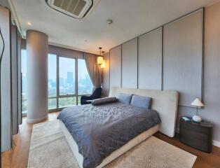 3 Bedroom Condo For Sale in 185 Rajadamri