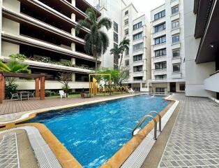 Baan Chan  Affordable 2 Bedroom Condo in Trendy Thonglor