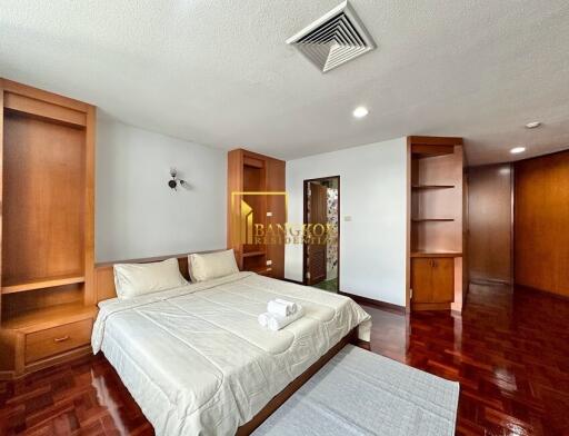 Large 3 Bedroom Apartment in Thonglor