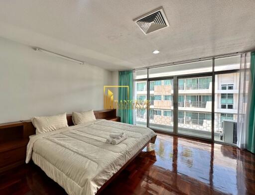 Large 3 Bedroom Apartment in Thonglor