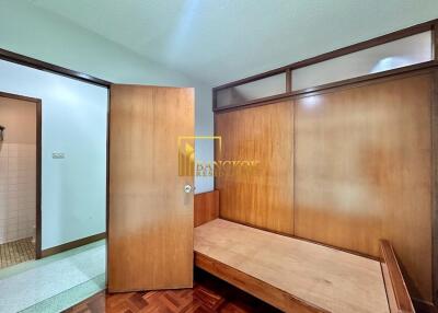 Large 3 Bedroom Apartment in Thonglor