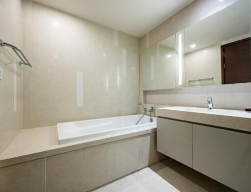 Quattro By Sansiri  1 Bedroom Condo For Rent in Thong Lo