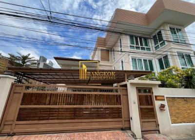 5 Bedroom House For Rent in Phrom Phong