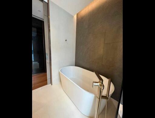 The Estelle Phrom Phong  2 Bedroom Luxury Condo in Sukhumvit 26