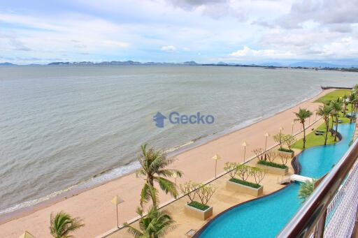 4 Bedrooms Condo in Ananya Naklua Na Kluea C005351