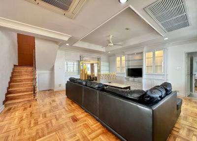 4 Bedroom Duplex Apartment in Phrom Phong