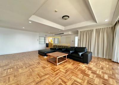 4 Bedroom Duplex Apartment in Phrom Phong