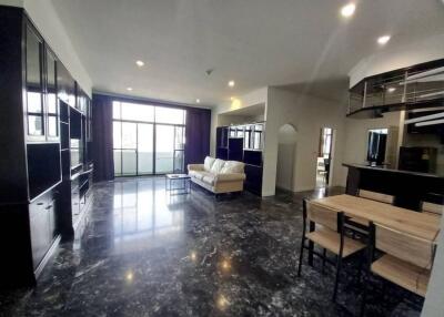 Waterford park  2 Bedroom Condo For Rent in Thonglor