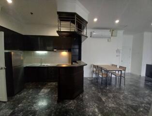 Waterford park  2 Bedroom Condo For Rent in Thonglor