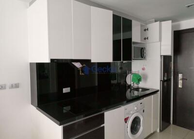 Studio Condo in Wongamat Tower Wongamat C008757