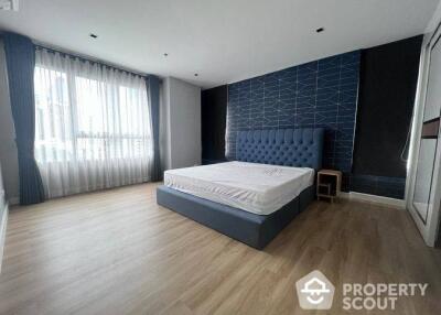 2-BR Condo at Condo One X Sukhumvit 26 near BTS Phrom Phong