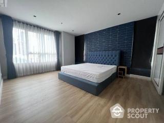 2-BR Condo at Condo One X Sukhumvit 26 near BTS Phrom Phong