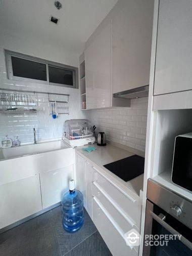 2-BR Condo at Condo One X Sukhumvit 26 near BTS Phrom Phong