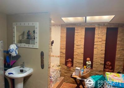 4-BR Townhouse at U Delight @ Huai Kwang Station near MRT Huai Khwang