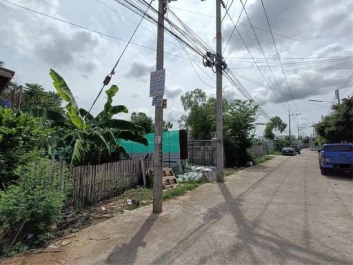 Land for sale, 8 rai 52 sq m., Soi Phonprapanimit 15, Nong Prue, Bang Lamung, Chonburi.