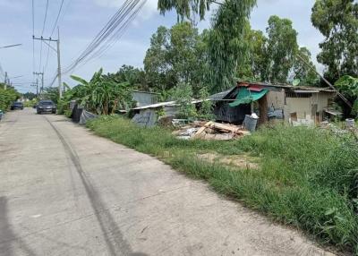 Land for sale, 8 rai 52 sq m., Soi Phonprapanimit 15, Nong Prue, Bang Lamung, Chonburi.