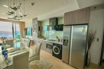 Condo for rent in Pattaya, Cetus Beachfront Condominium, sea view.