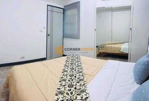 2 bedroom Condo in Siam Oriental Twins Pratumnak