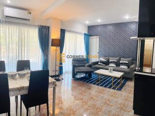 2 bedroom Condo in Siam Oriental Twins Pratumnak