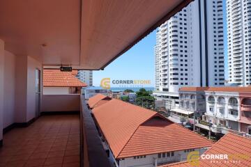 2 bedroom Condo in Jomtien Shining Star Jomtien