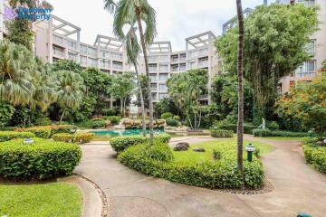 Beachfront Condo in Hua Hin Downtown at Baan Sansaran