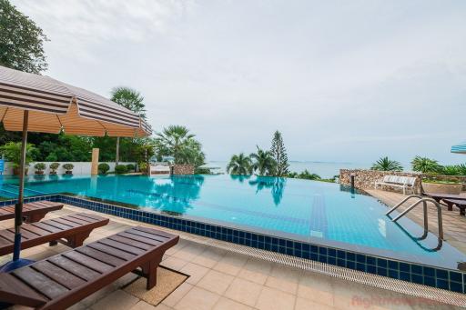 3 Bed Condo For Sale In Naklua - Baan Rimpha Condo