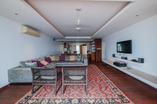 3 Bed Condo For Sale In Naklua - Baan Rimpha Condo