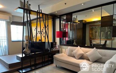 Studio Condo at Supalai Oriental Place Sathorn Suanplu near MRT Lumphini