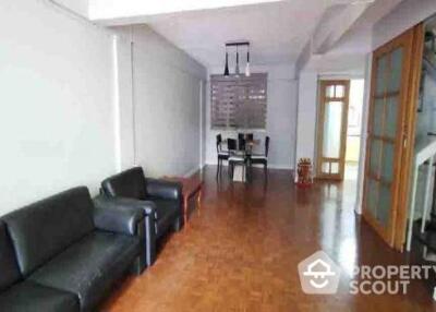 4-BR Townhouse near BTS Thong Lor