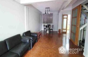 4-BR Townhouse near BTS Thong Lor