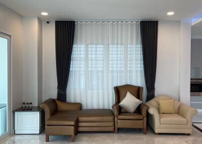 4-BR House at Sukhumvit Garden City 2 Village near BTS On Nut