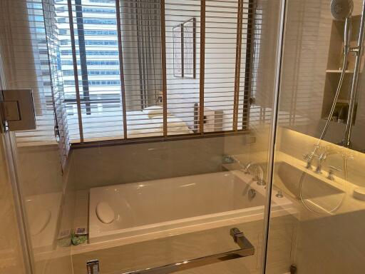 1 bed Condo in MUNIQ Langsuan Pathum Wan District C018568