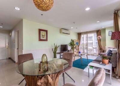 2 bed Condo in Serene Place Sukhumvit 24 Khlongtan Sub District C018433