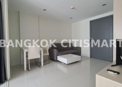 Condo at Elements Srinakarin for sale