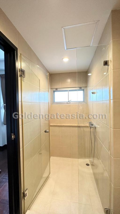 Spacious 3-Bedrooms with big balcony - Asok BTS