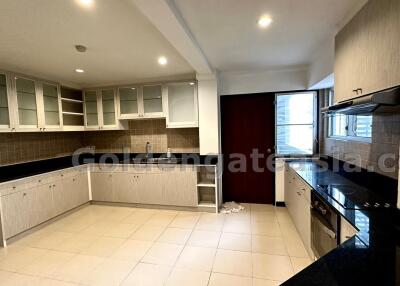 Spacious 3-Bedrooms with big balcony - Asok BTS