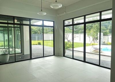 House for sale in Bang Saray, Sattahip, 2-story detached house, large house, mountain view near the sea, Chonburi.