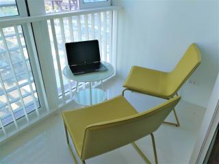 The Coast Bangkok next BTS Bang Na Stylish Modern 1-Bedroom 1-Bathroom Condo for Rent