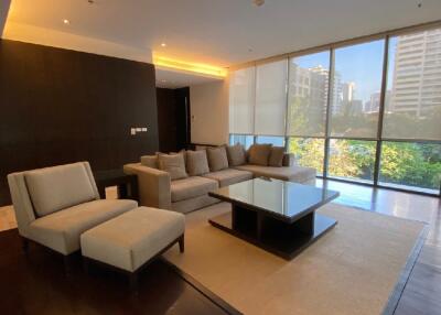 Domus  3 Bed Condo For Rent in Asoke