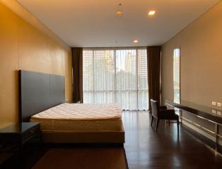 Domus  3 Bed Condo For Rent in Asoke