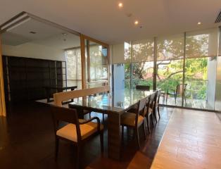 Domus  3 Bed Condo For Rent in Asoke