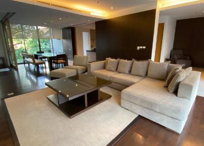 Domus  3 Bed Condo For Rent in Asoke