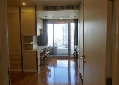3 Bed Condo For Rent Near Riverside BR11227CD