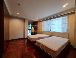 2 Bedroom Apartment For Rent in Ploenchit